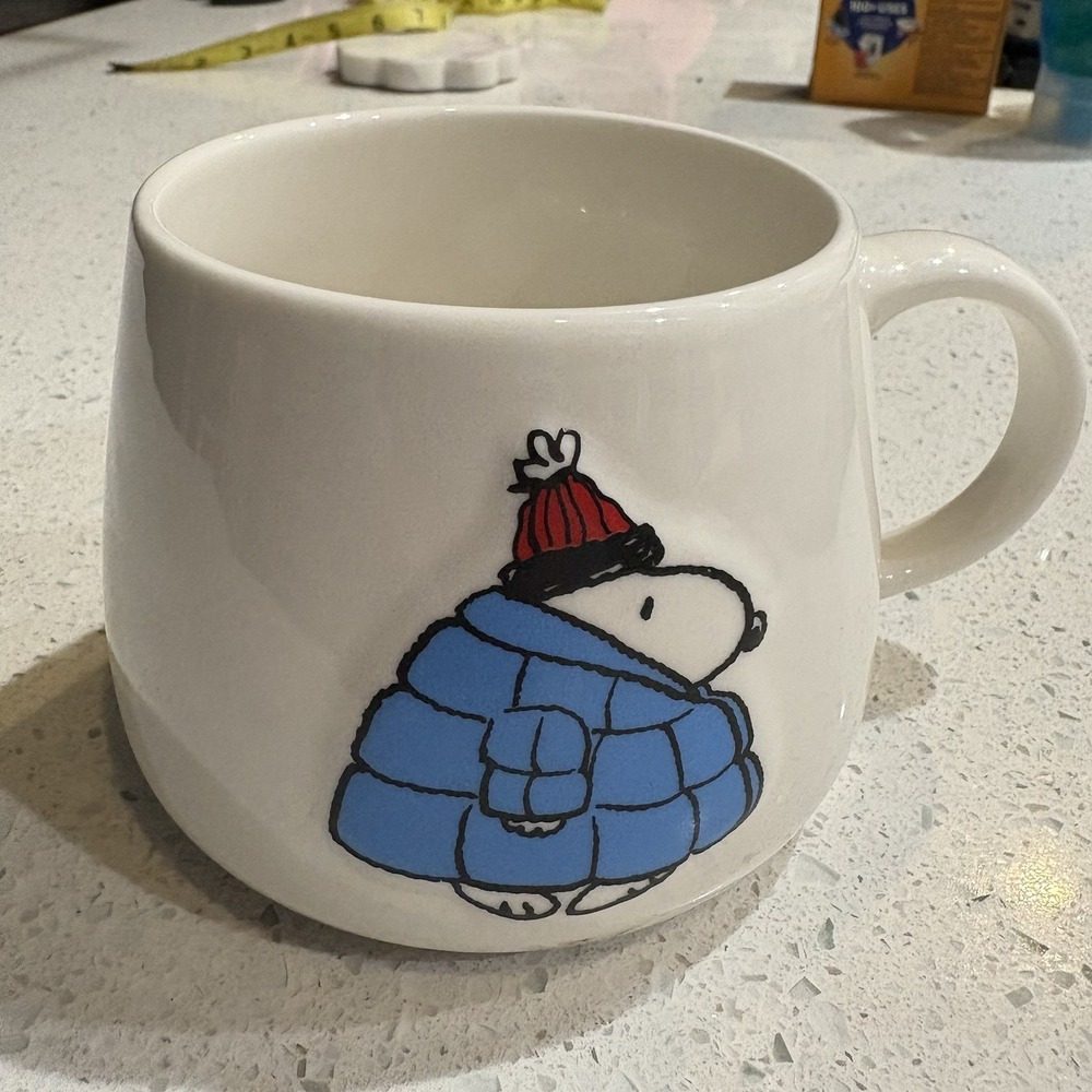 Peanuts Snoopy Cozy & Warm Puffer Jacket Mug Soup Bowl Ramen - Picture 5 of 5